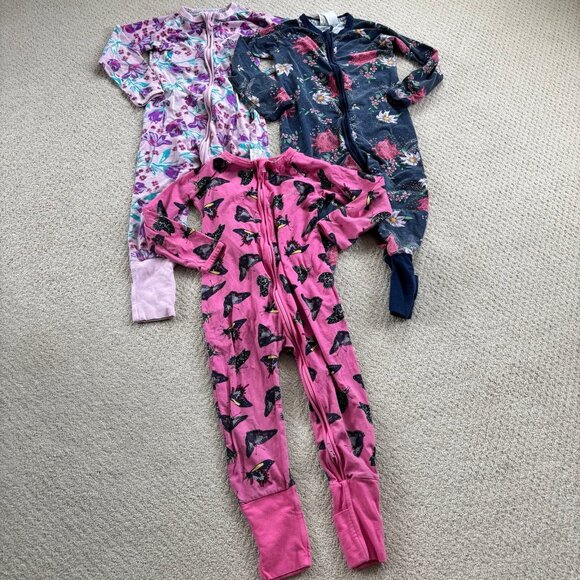 Bonds Wondersuit floral and butterfly pajama bundle - Picture 2 of 12
